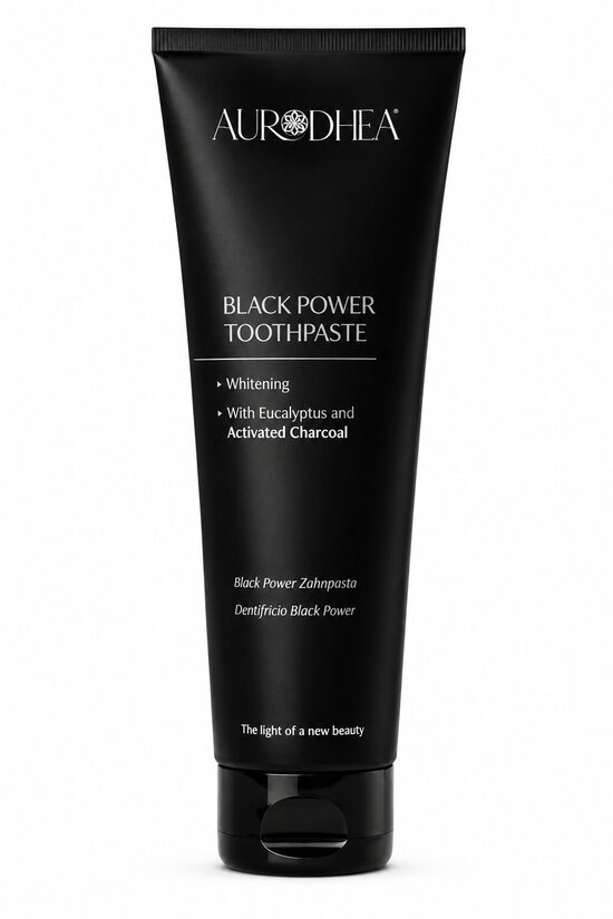 Black Power dantų pasta su aktyvuota anglimi